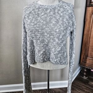 Abercrombie High Low Cropped Long Sleeve Knit Sweater Size Small
